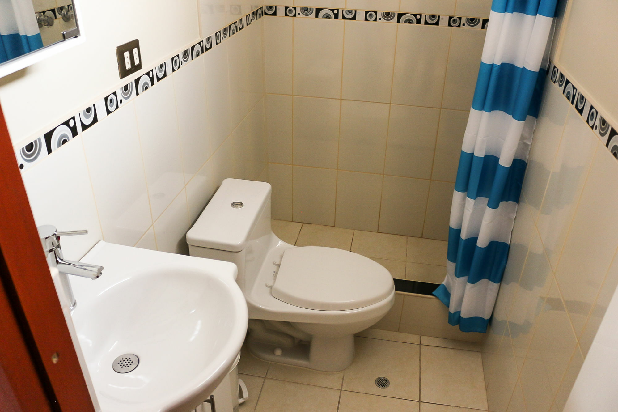 Hotel Elmer-Z Куско Экстерьер фото